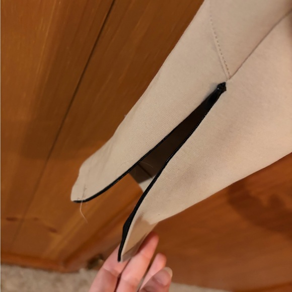 Alphalete ELMTS Zip Jogger - Picture 7 of 8